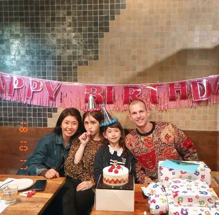 韩版《101》冠军Somi才18岁，这是怎样一个宝藏女孩