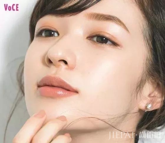 这8个化妆小心机,让你轻松画出日系杂志风