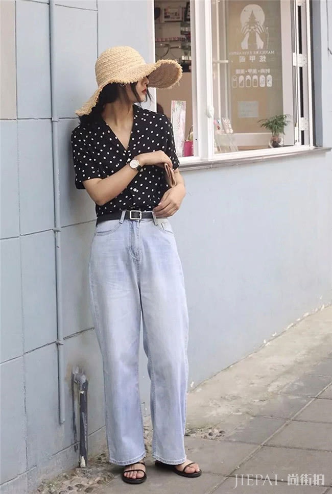 夏季穿一双凉鞋,演绎清凉度假时尚风