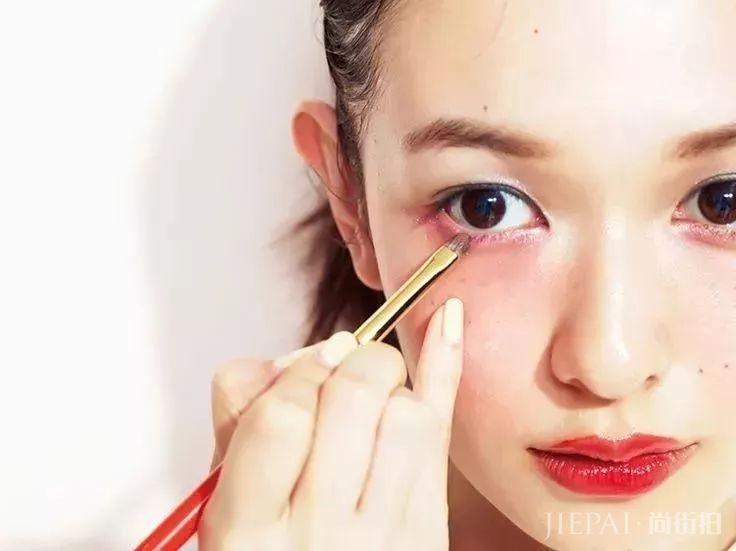 这8个化妆小心机,让你轻松画出日系杂志风