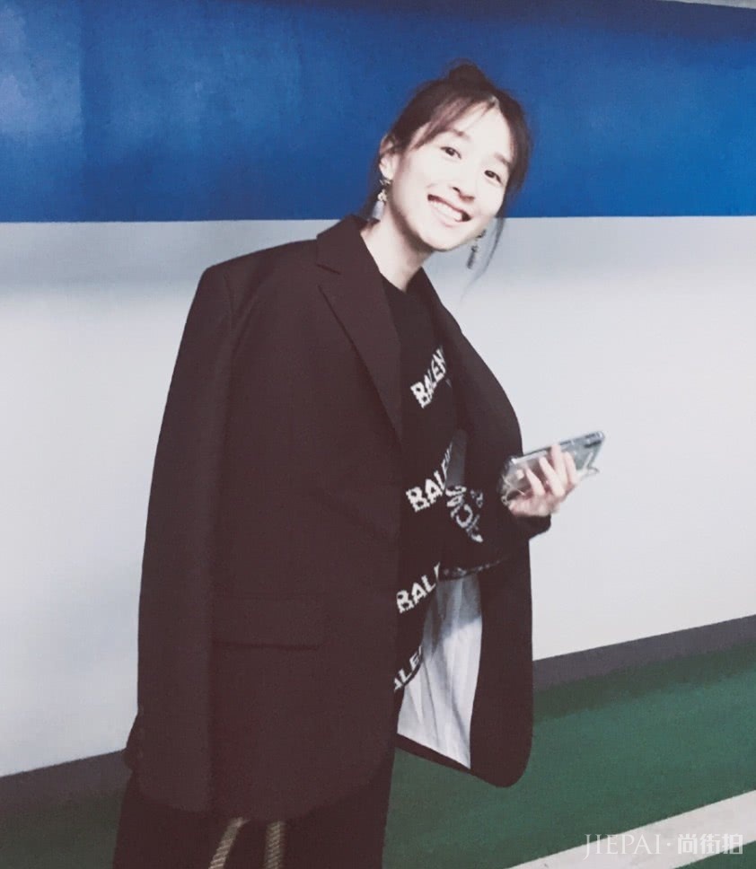 林宛瑜近照曝光,气质越来越优雅