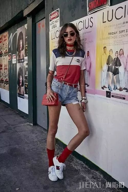 一件T恤有N个搭配方法，这样穿让你美一整个夏天！