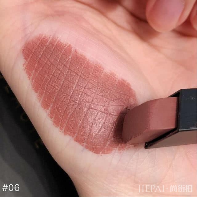 夏天口红已成必备品,各品牌推出的这个冷门宝藏色系温柔破表