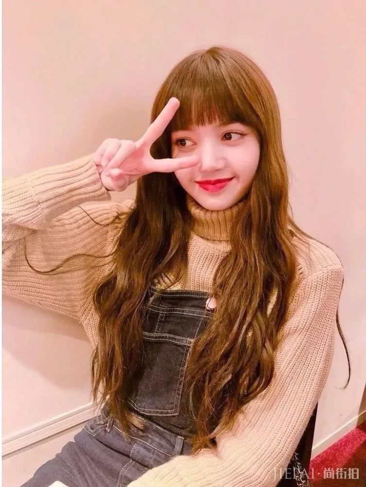 这个韩国女星脸那么大,竟是靠发型变美的