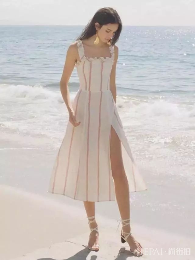 还穿小白鞋?试试现在最新的夏日搭配吧