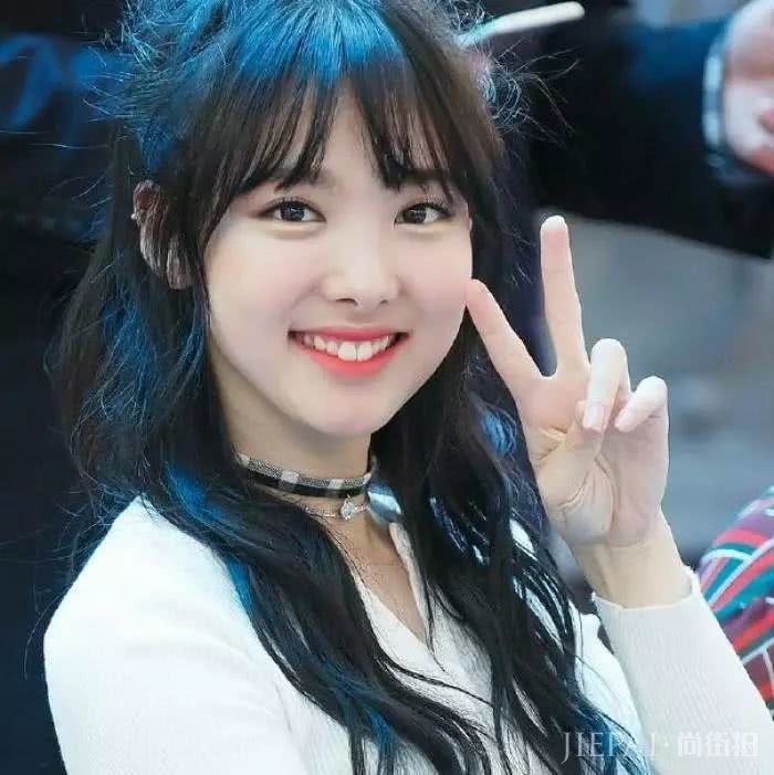 这几款夏日刘海清爽又少女，随便弄弄就能出门了！