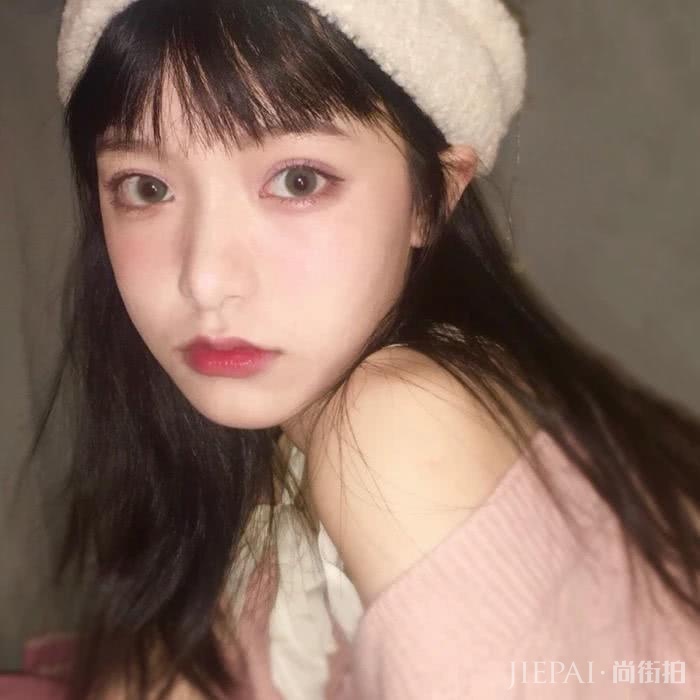 “桃花脸”被“清纯脸”取代?难怪正中直男下怀,这几点缺一不可