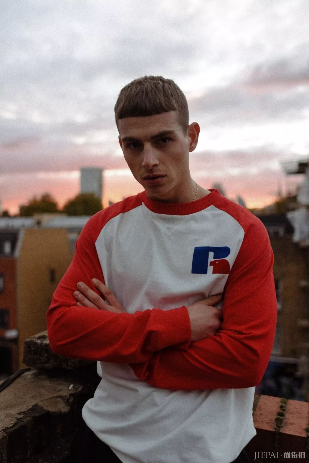 穿在你身上的 Champion,都要喊它一声“哥”!