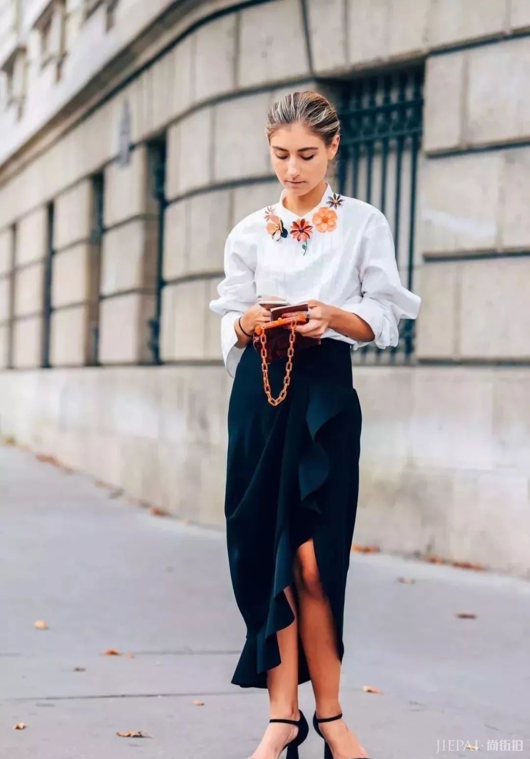 比衬衫更流行的Blouse,在抖音上都爆火!