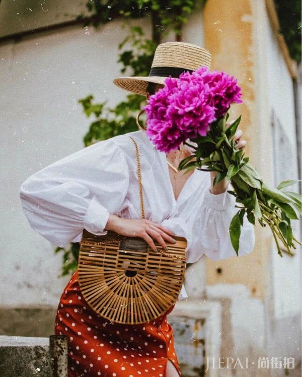 这位比利时的旅行博主Ins，看的好像我还在放假一样