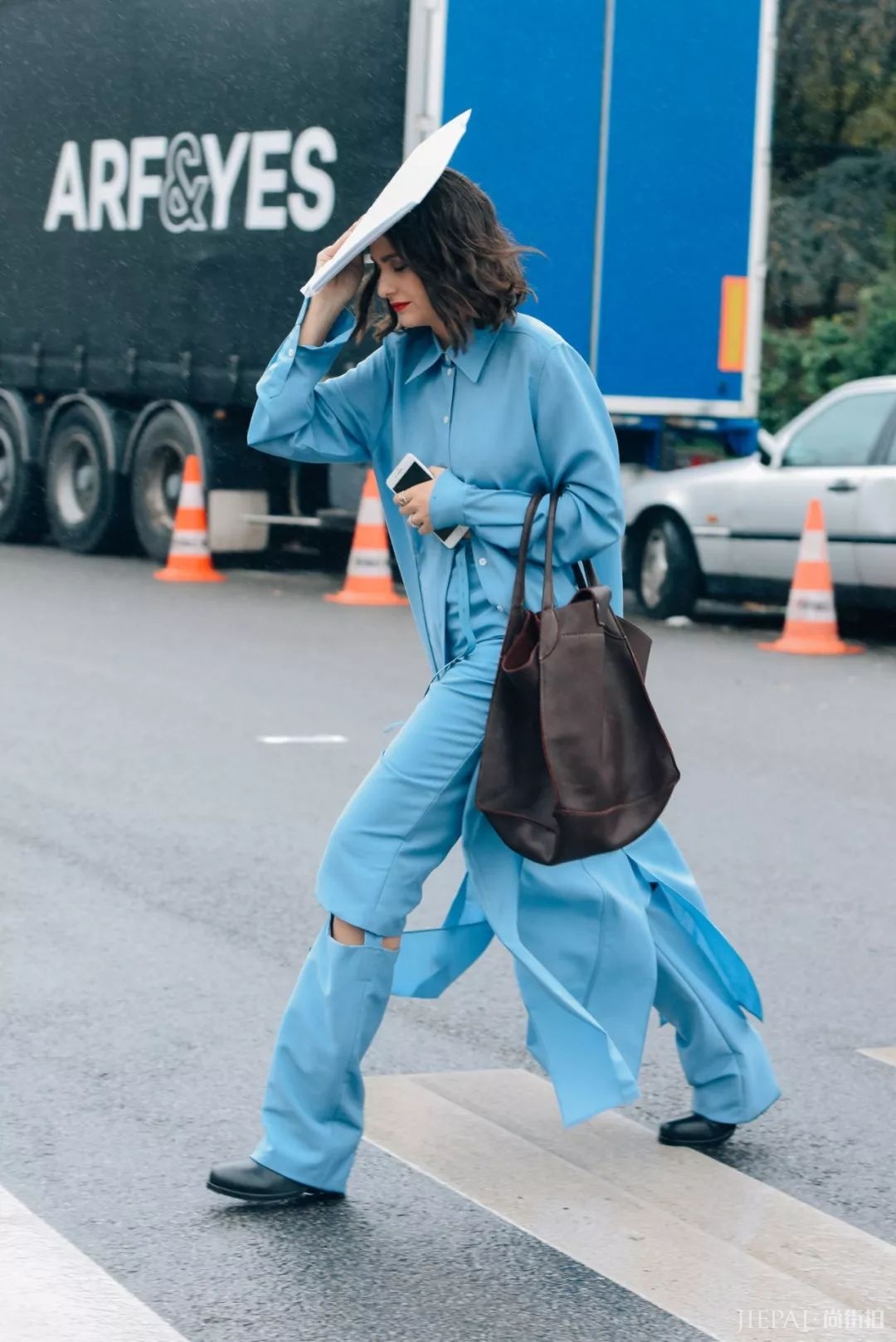 夏天穿什么颜色的衣服容易显白？这里有份超超超详细的攻略