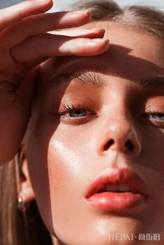 明明追求的是水光肌,为什么跑偏成了大油田?