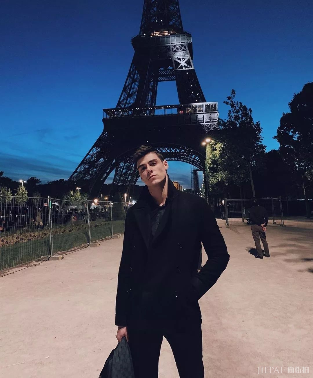 神仙男孩Raf Miller全新采访!全程流鼻血