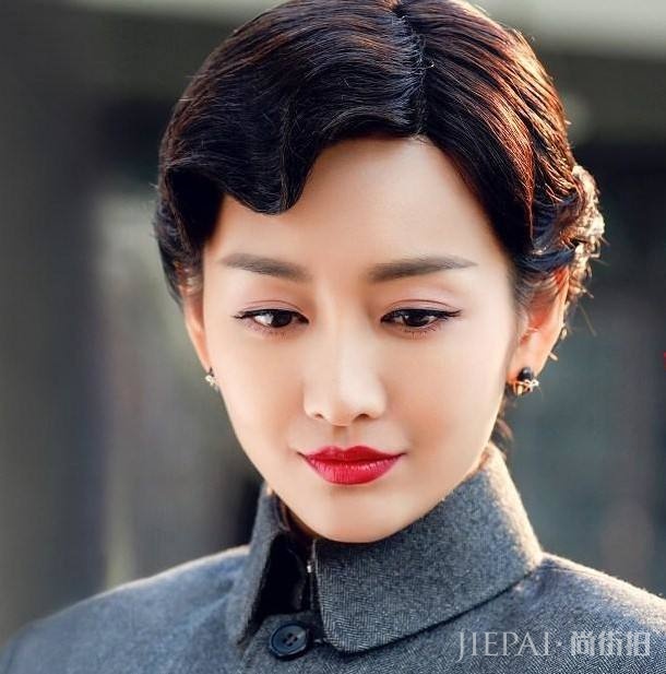 王鸥不光身材高挑, 衣品也是没的说!