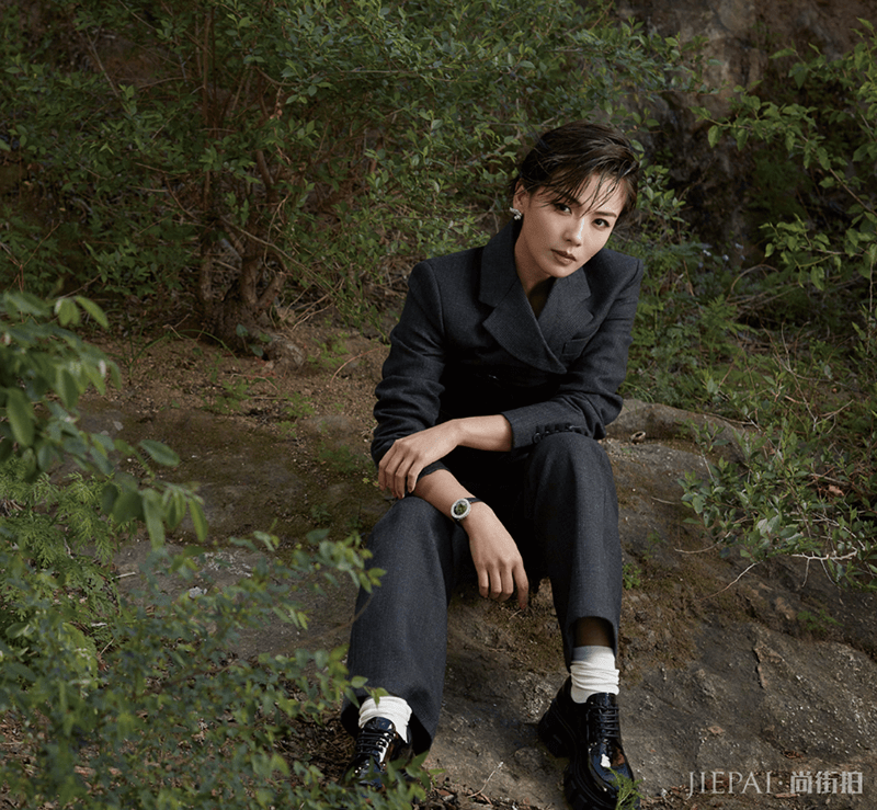 刘涛时尚大片曝光，造型突破太有气质