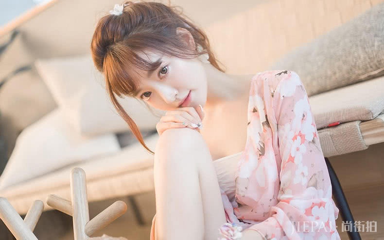 想要年轻幼态颜,这四个提亮位置别错过,让你拥有饱满充盈的轮廓