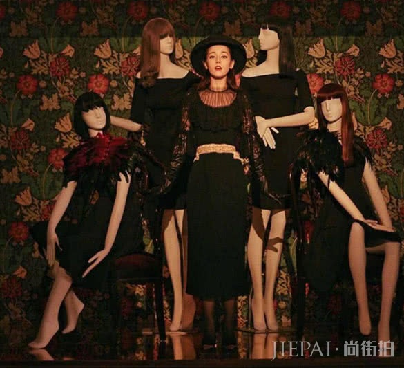 黑色礼帽太有魅力！显气质又显脸小，迪丽热巴亲自示范