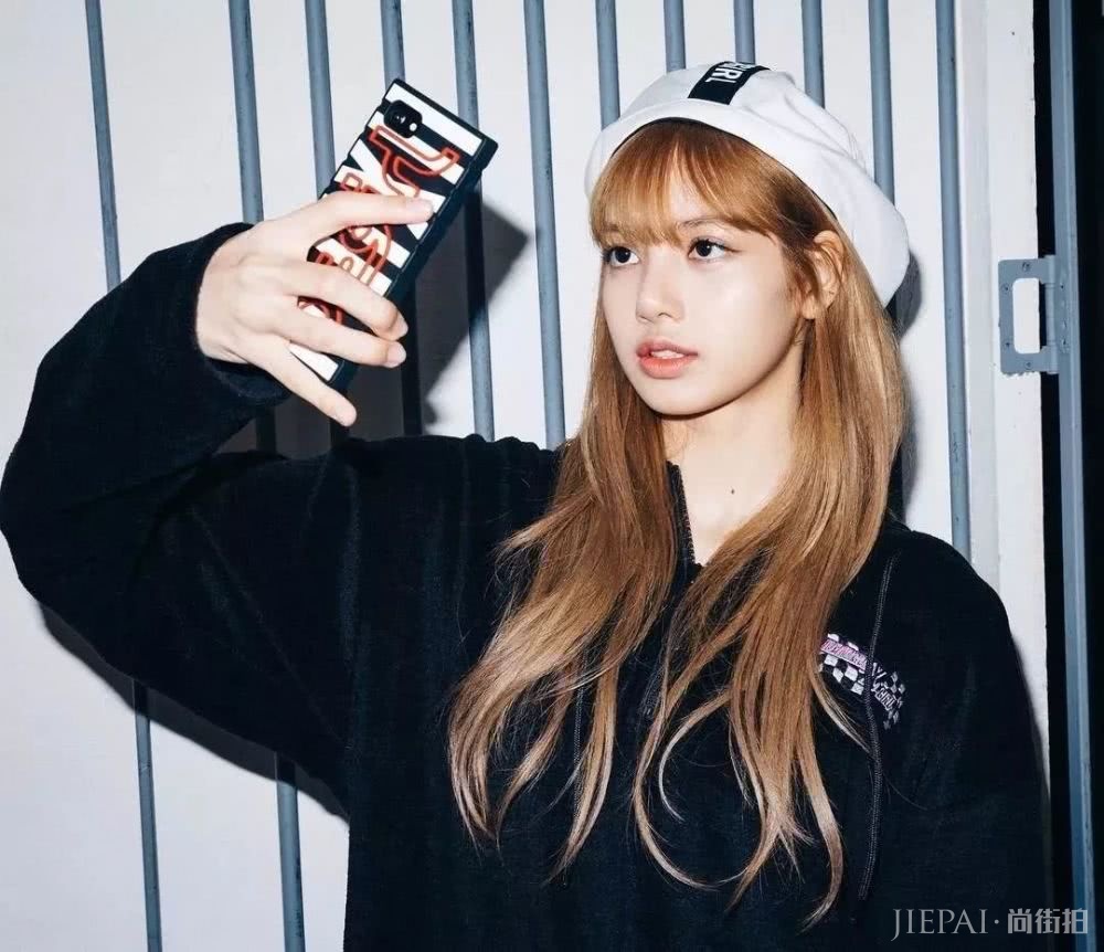 这个韩国女星脸那么大,竟是靠发型变美的