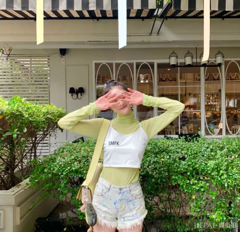 超时髦的夏日色彩搭配，章子怡蔡依林也在穿