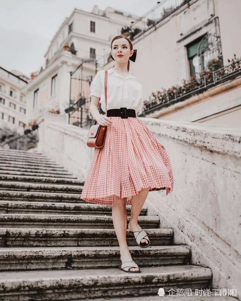 女人不管身材如何,这几种土味搭配一定要远离