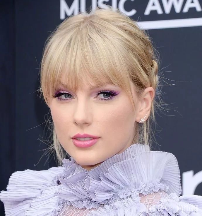 霉霉携新专回归,爆火的却是眼妆!