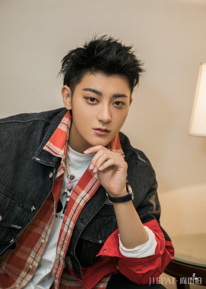 黄子稻时尚穿搭造型随心,怎么搭都很帅