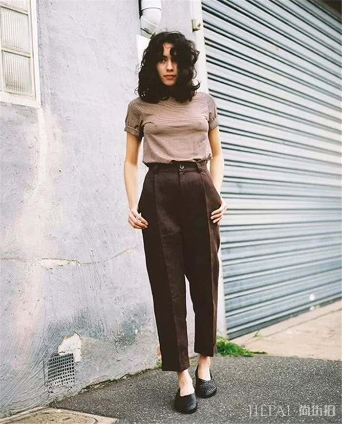 夏天穿更时髦好穿的锥形裤,轻松修饰你的腿型