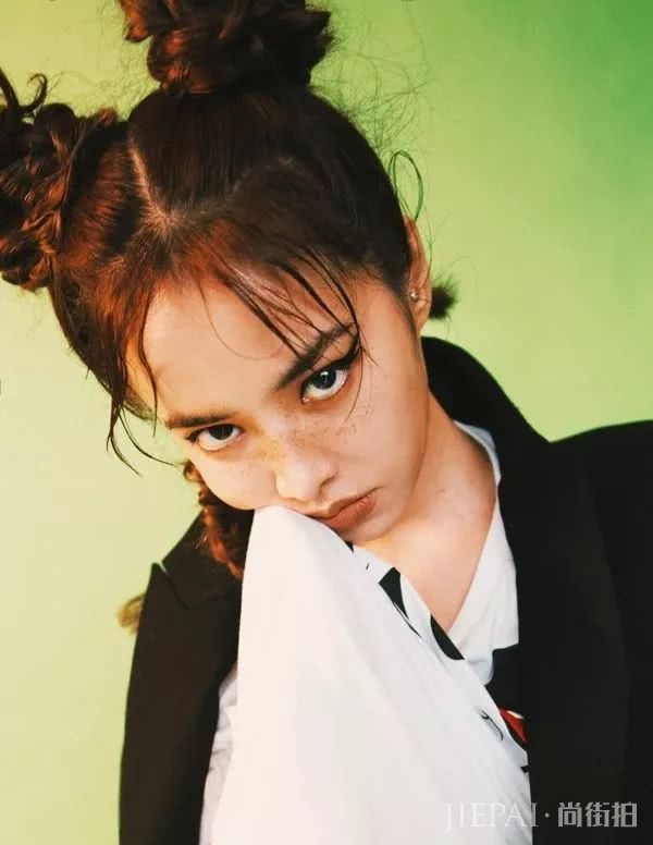 时髦又清凉，双丸子头了解一下