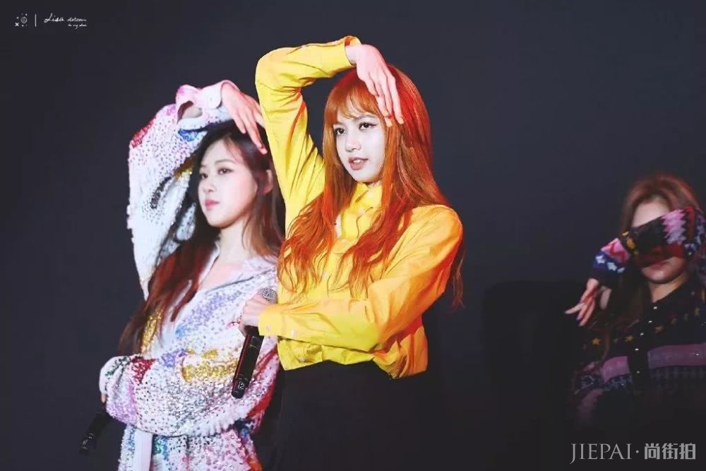 这个韩国女星脸那么大,竟是靠发型变美的