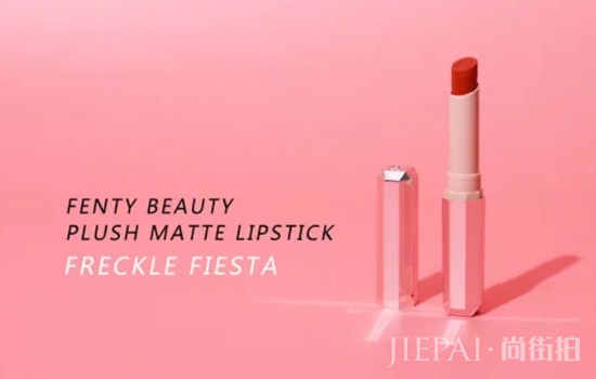 脏橘色适合黄皮吗 它是最不挑人的