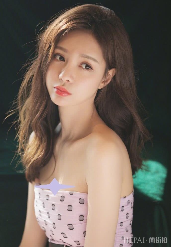 沈梦辰都穿香奈儿、GUCCI等名牌，可她的品味怎么还是很土？