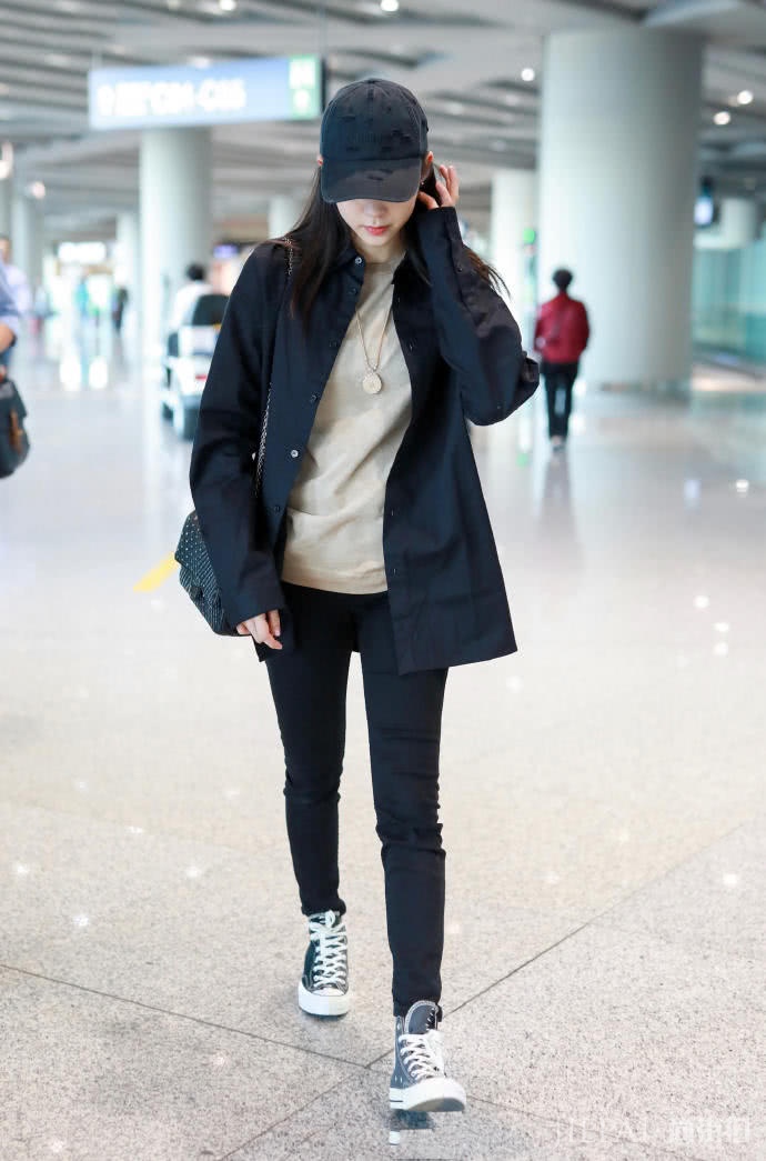 欧阳娜娜剪狗啃头发型!港风造型变化有点大