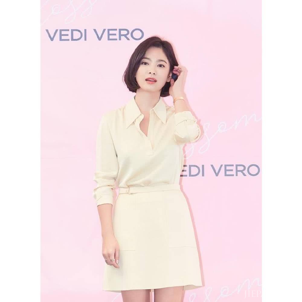 宋慧乔剪波波头减龄时髦，扎发造型优雅大气