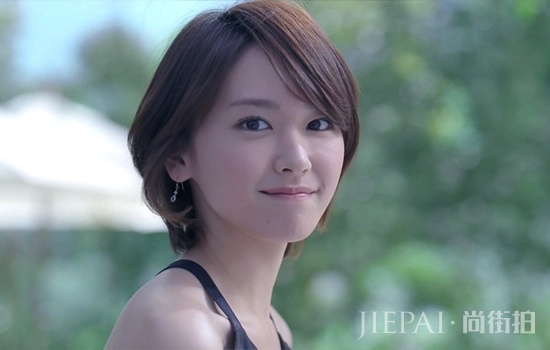 适合国字脸的短发 修脸还有气场