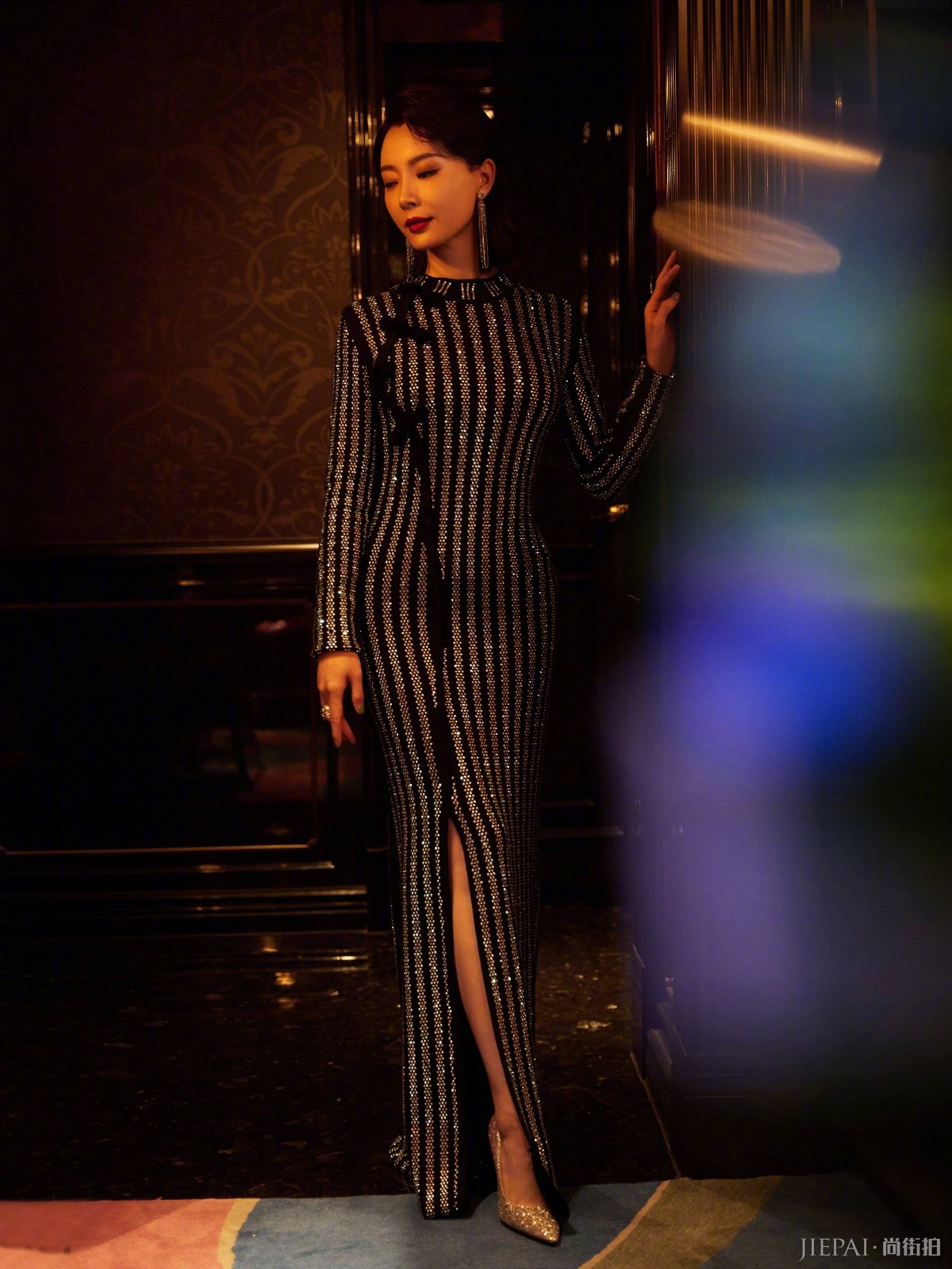 陈数私下太低调！衬衣配棒球帽优雅依旧，变元气少女