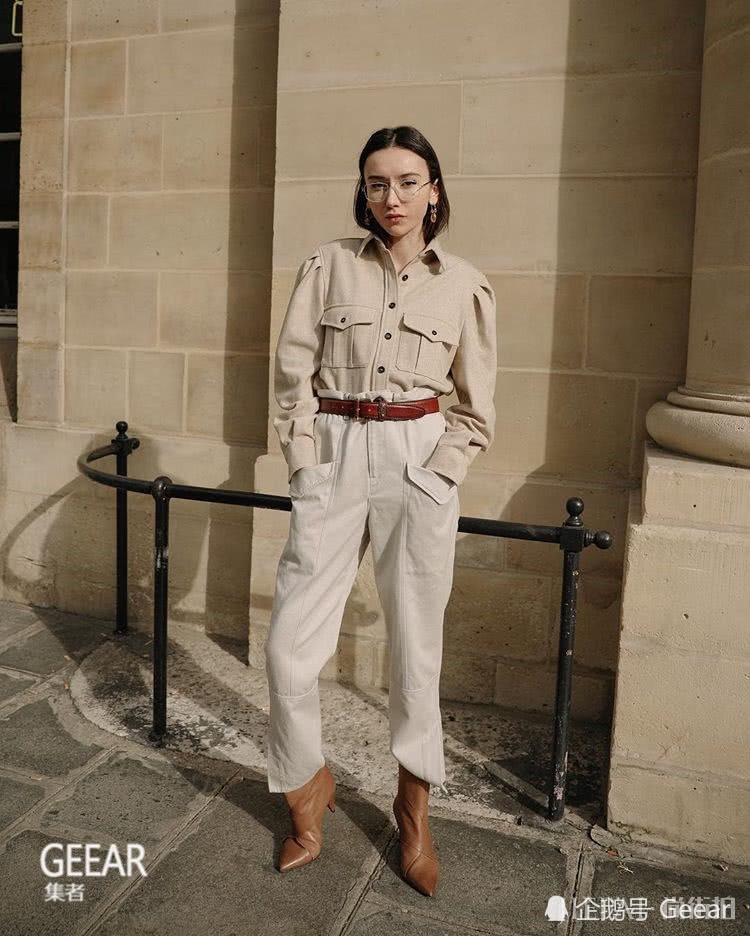 在极简风上加一点型格，就是这位时尚达人的日常穿搭