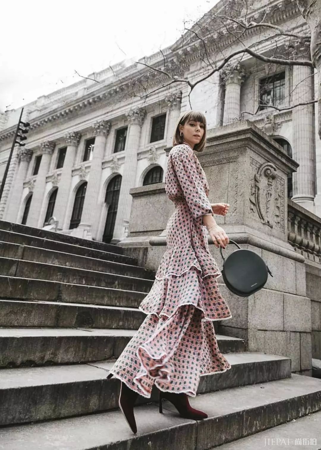 穿对裙子，你就是最美人间五月天，看最新欧美街拍示范吧