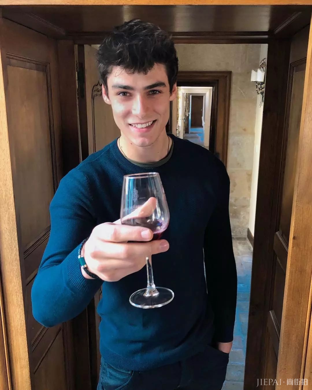 神仙男孩Raf Miller全新采访!全程流鼻血