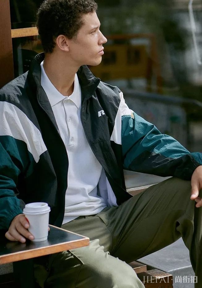 穿在你身上的 Champion,都要喊它一声“哥”!