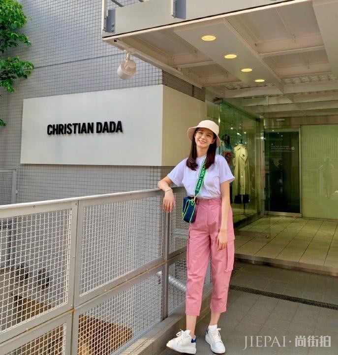 沈梦辰都穿香奈儿、GUCCI等名牌，可她的品味怎么还是很土？