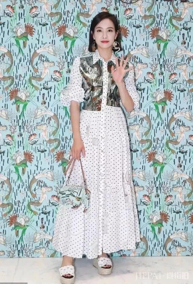 穿裙子不要搭这4双鞋,会丑!到!爆!炸