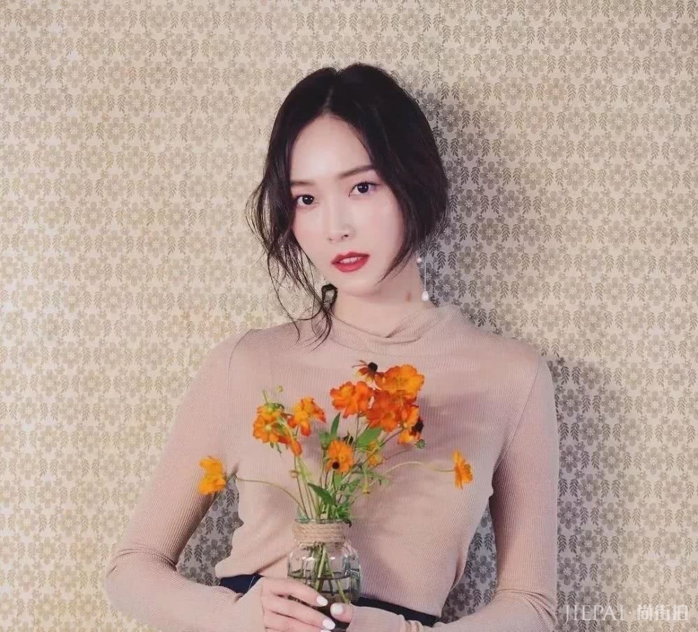 这几款夏日刘海清爽又少女，随便弄弄就能出门了！