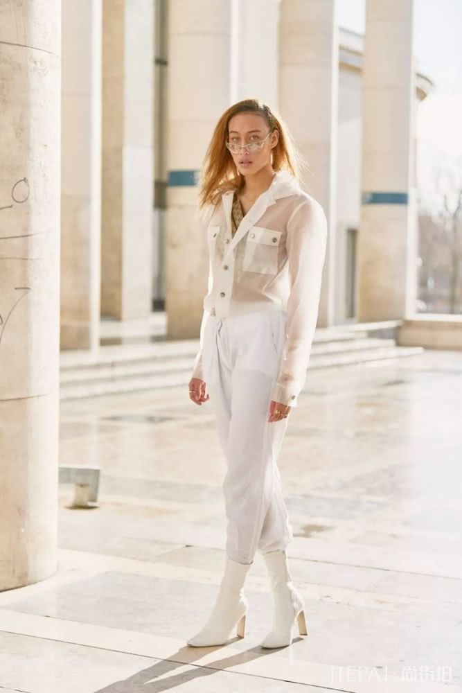 众多女明星中,纯白色谁穿得最高级?