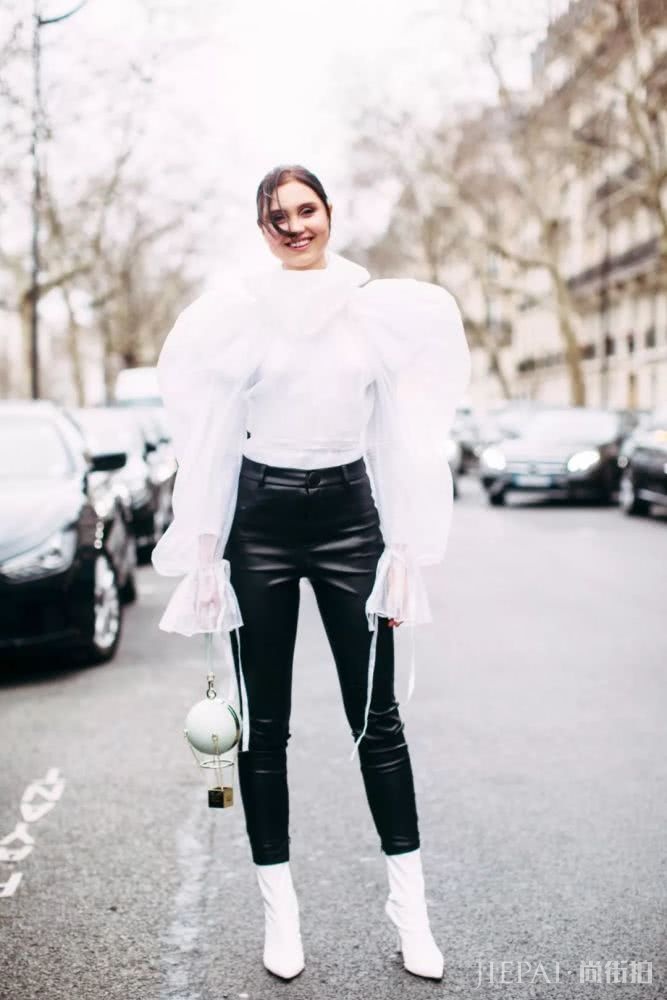 衬衫这样穿,显瘦又好看