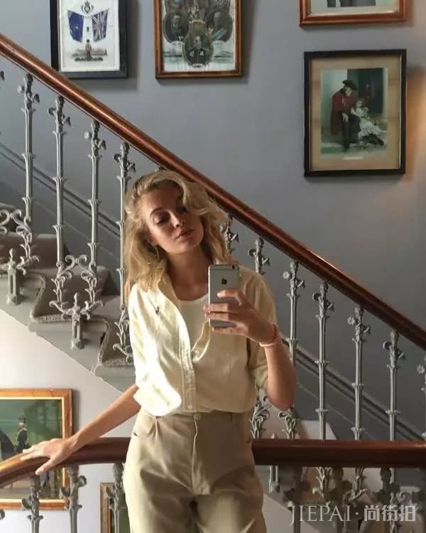 有点帅的法式风格怎么穿？学学这位漂亮博主吧