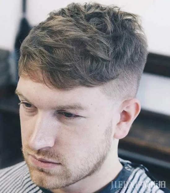 严重m字额留什么发型 马上用这4招来拯救