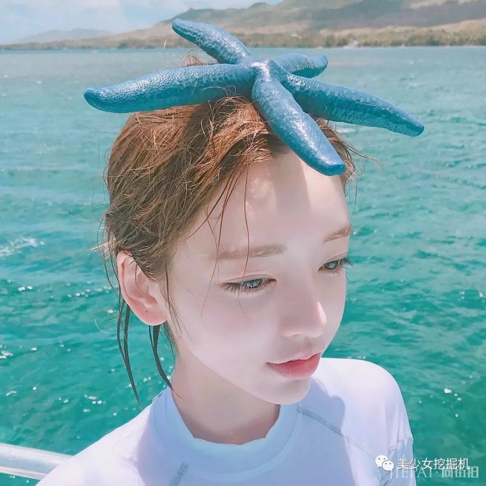 韩国林小宅,还撞脸天使宝贝的网红超甜少女,却顶着一张硅胶假脸