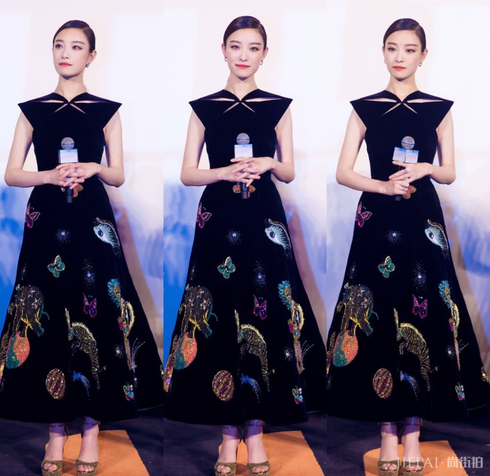 风格百变的倪妮，日常活动该居然都是这样搭配的