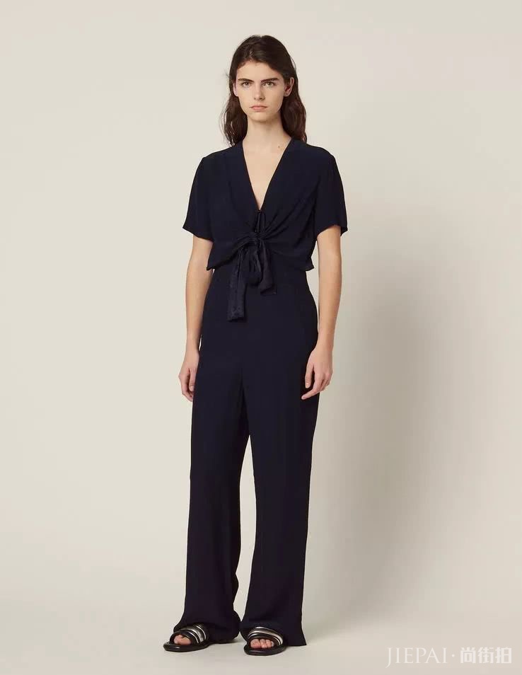 有的人表面看上去很高 其实都靠这条裤子