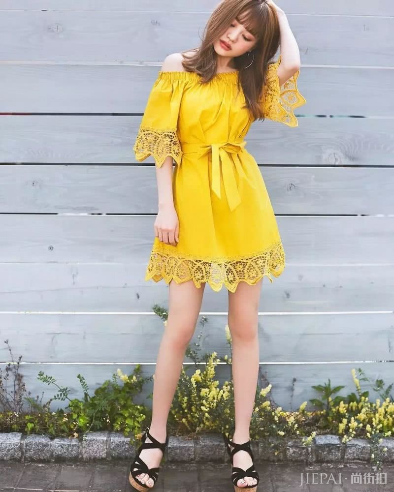 今年夏天最潮花裙子怎样挑选?学这3种方法就对了